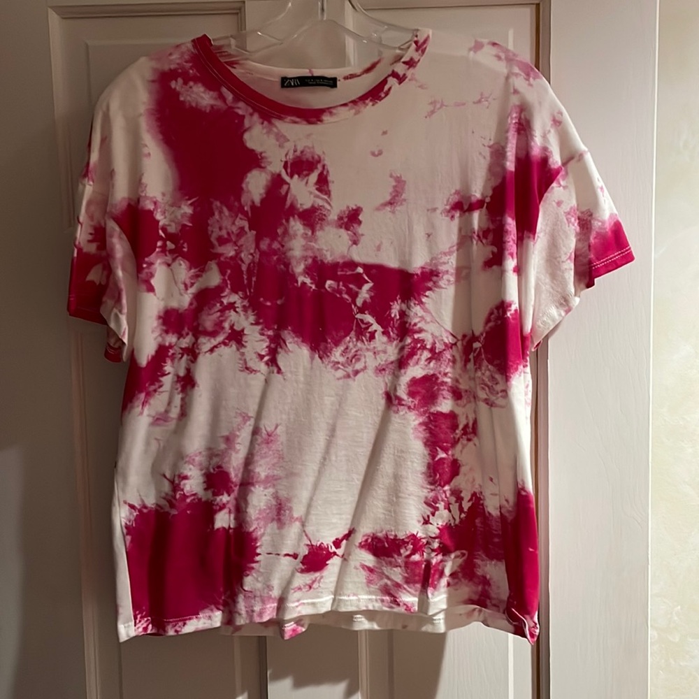 Zara pink/white tie dye top in size small